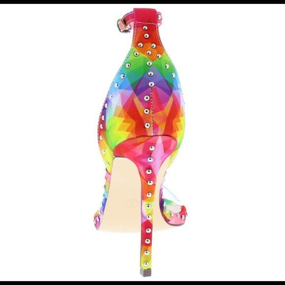 Leilani 👡 - Picture 3 of 3